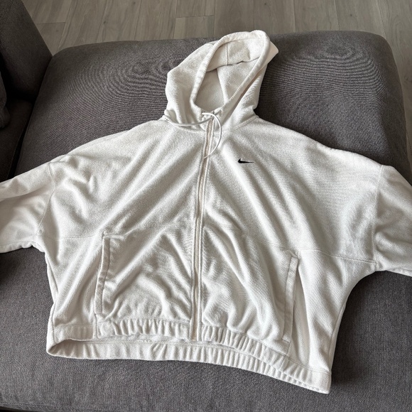 Nike Oversized Crop Hoodie - Picture 1 of 1